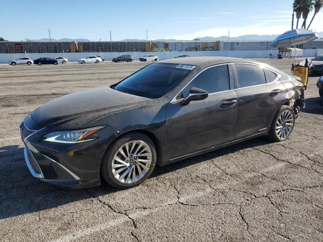 LEXUS ES 300H 2019 مع رقم تعريف المركبة JTHB21B11K2035358 - صورة من المزاد