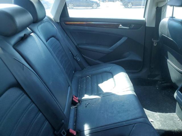 Photo 10 from auction – 2012 VOLKSWAGEN PASSAT SEL with VIN 1VWCP7A31CC038430