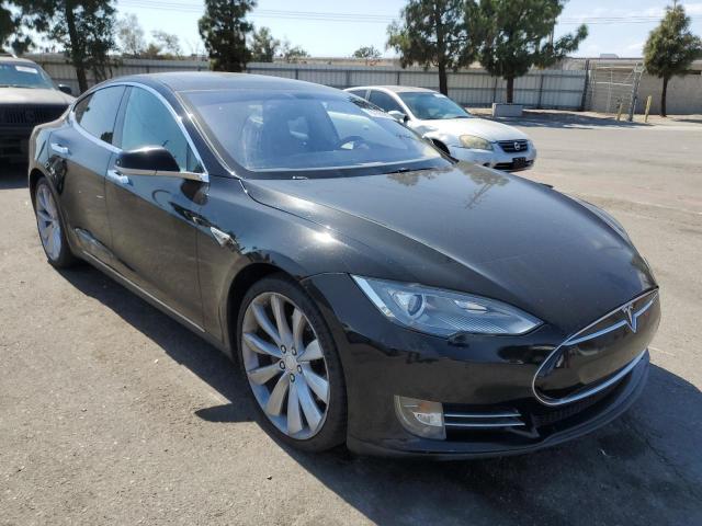 Photo 4 from auction – 2014 TESLA MODEL S with VIN 5YJSA1H10EFP36311