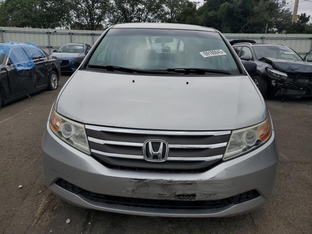 Photo 5 from auction – 2013 HONDA ODYSSEY EX with VIN 5FNRL5H40DB079096