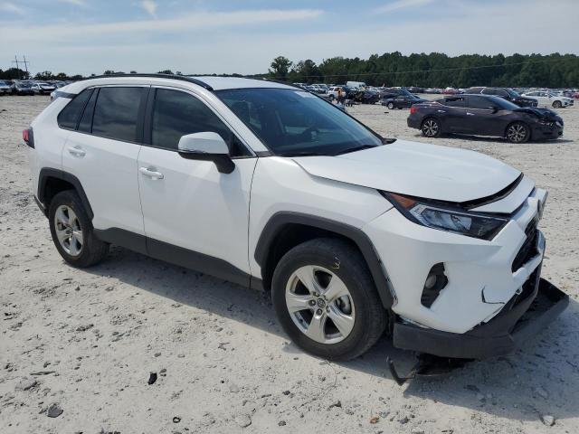 Photo 4 from auction – 2021 TOYOTA RAV4 XLE with VIN 2T3W1RFV8MC087809