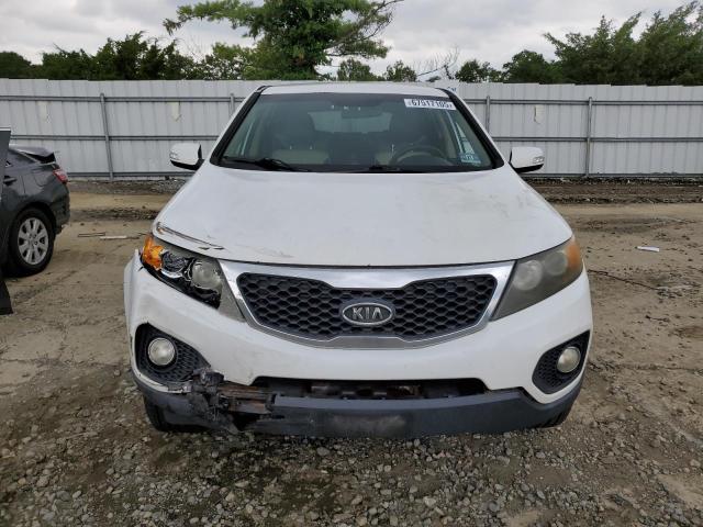 Photo 5 from auction – 2011 KIA SORENTO EX with VIN 5XYKU4A23BG025282