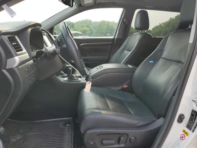 Photo 7 from auction – 2016 TOYOTA HIGHLANDER with VIN 5TDDKRFH7GS247682