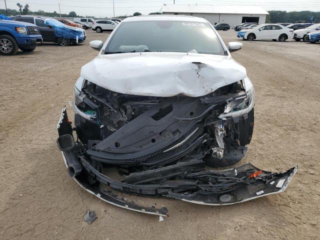Photo 5 from auction – 2015 CHRYSLER 200 S with VIN 1C3CCCDG4FN636496