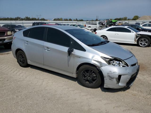Photo 4 from auction – 2014 TOYOTA PRIUS with VIN JTDKN3DU2E1771425