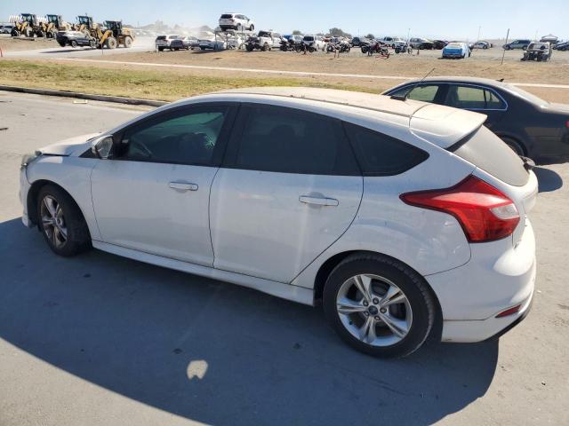 Photo 2 from auction – 2013 FORD FOCUS SE with VIN 1FADP3K20DL264875