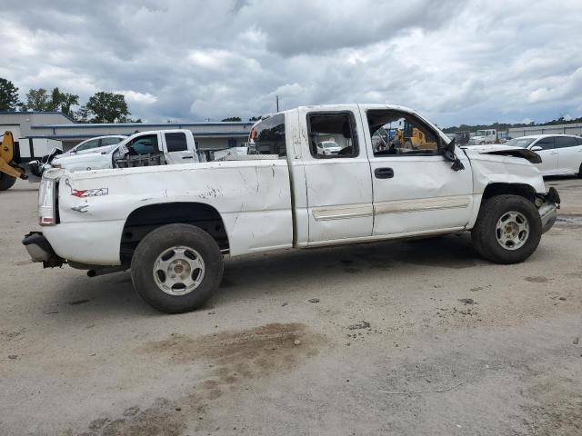 Photo 3 from auction – 2004 CHEVROLET SILVERADO with VIN 2GCEC19T541236184