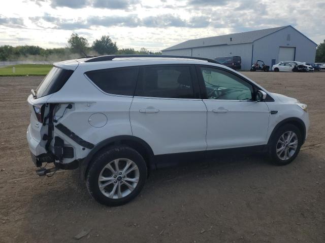 Photo 3 from auction – 2017 FORD ESCAPE SE with VIN 1FMCU0GD8HUB77356