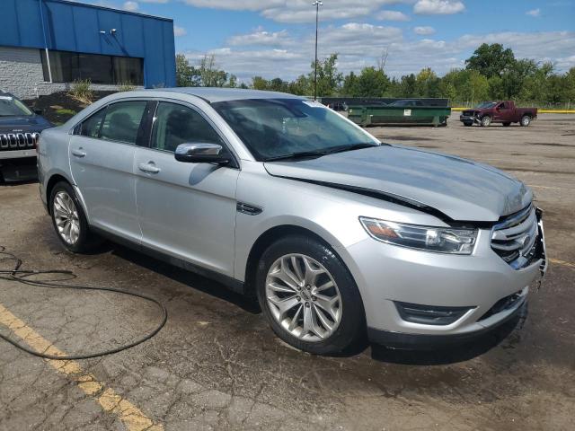 Photo 4 from auction – 2016 FORD TAURUS LIM with VIN 1FAHP2J83GG106934