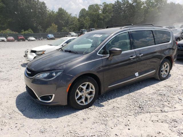 CHRYSLER PACIFICA T 2017 with VIN 2C4RC1BG8HR803672 - Photo from auction