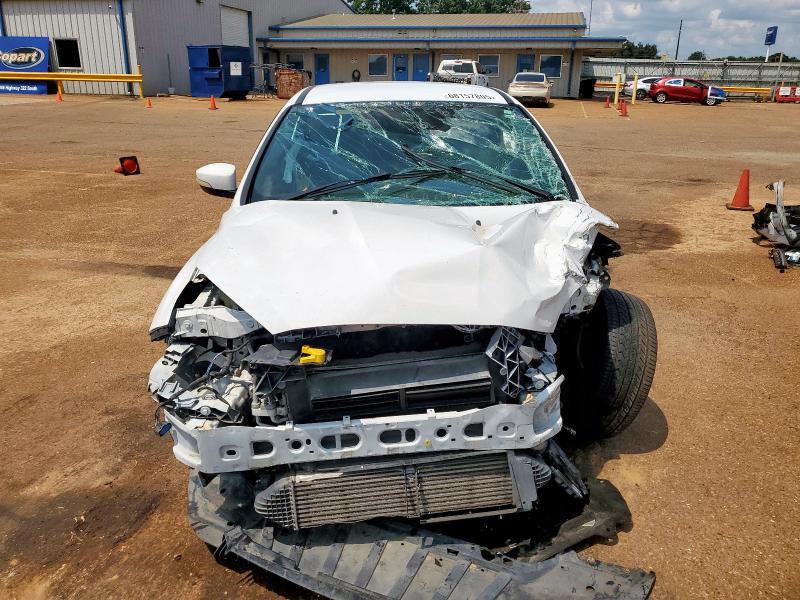 Photo 5 from auction – 2016 FORD FOCUS ST with VIN 1FADP3L91GL396477