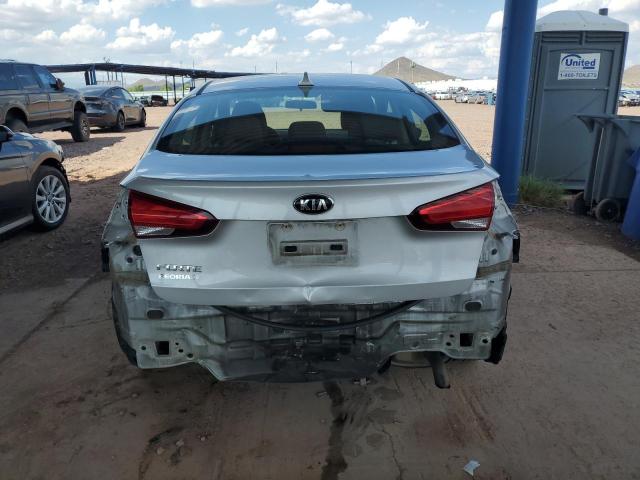 Photo 6 from auction – 2017 KIA FORTE LX with VIN 3KPFK4A73HE143387