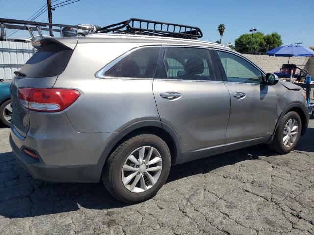Photo 3 from auction – 2017 KIA SORENTO LX with VIN 5XYPGDA38HG258606