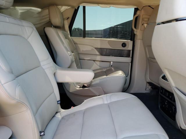 Photo 11 from auction – 2019 LINCOLN NAVIGATOR with VIN 5LMJJ2LT9KEL09113