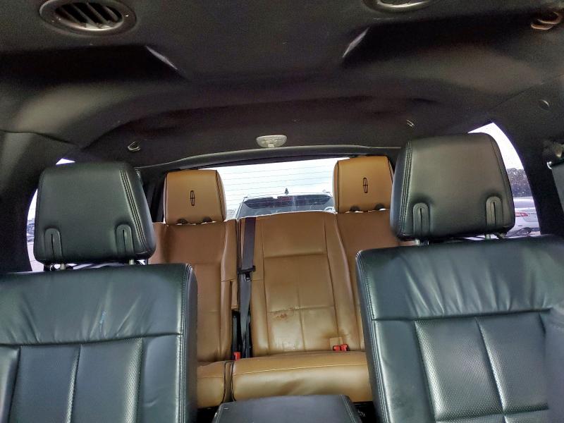 Photo 10 from auction – 2014 LINCOLN NAVIGATOR with VIN 5LMJJ2H56EEL04045