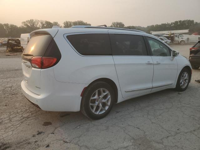 Photo 3 from auction – 2019 CHRYSLER PACIFICA L with VIN 2C4RC1GG8KR748706