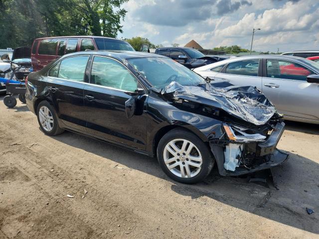 Photo 4 from auction – 2017 VOLKSWAGEN JETTA S with VIN 3VW2B7AJ1HM206341