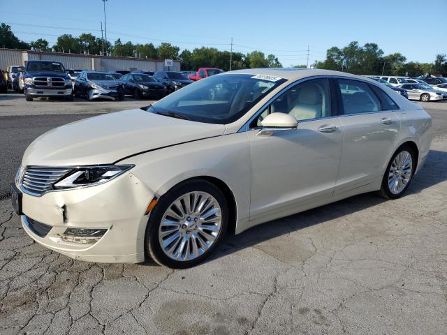 LINCOLN MKZ 2016 with VIN 3LN6L2JKXGR615609 - Photo from auction