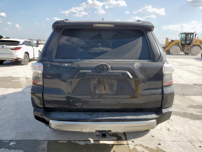 Photo 6 from auction – 2020 TOYOTA 4RUNNER SR with VIN JTEBU5JR8L5817226