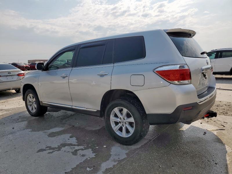 Photo 2 from auction – 2011 TOYOTA HIGHLANDER with VIN 5TDZA3EH3BS011238