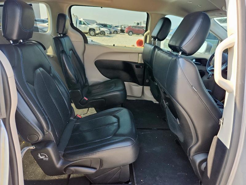 Photo 11 from auction – 2021 CHRYSLER PACIFICA TOURING L with VIN 2C4RC1BG4MR534273