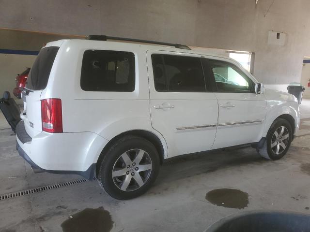 Photo 3 from auction – 2013 HONDA PILOT TOURING with VIN 5FNYF4H98DB030611