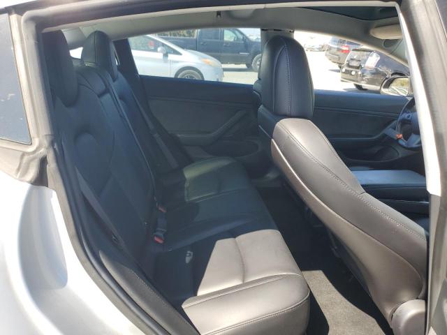 Photo 10 from auction – 2018 TESLA MODEL 3 with VIN 5YJ3E1EA0JF060868