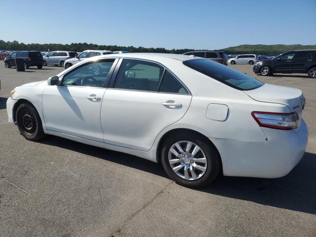 Photo 2 from auction – 2011 TOYOTA CAMRY HYBR with VIN 4T1BB3EK3BU141067