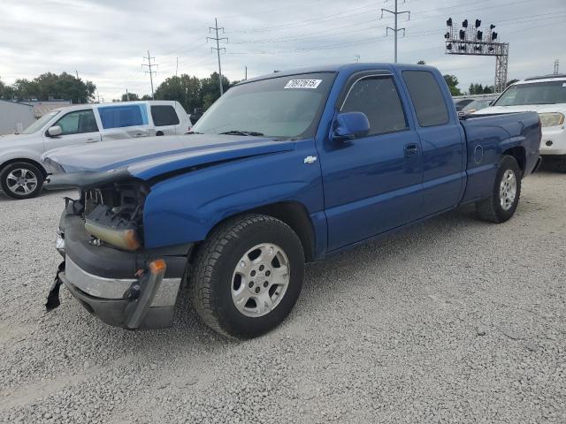 CHEVROLET SILVERADO 2004 with VIN 2GCEC19T141314833 - Photo from auction