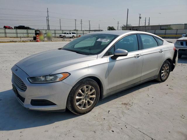 FORD FUSION S 2016 with VIN 3FA6P0G7XGR258230 - Photo from auction