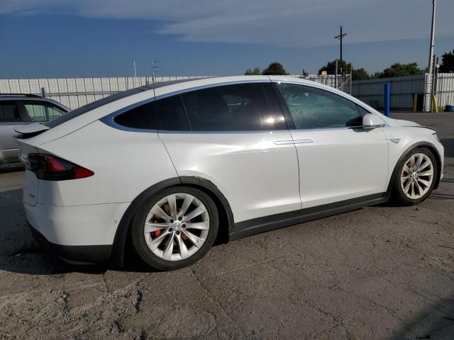 Photo 3 from auction – 2016 TESLA MODEL X with VIN 5YJXCBE40GF000556