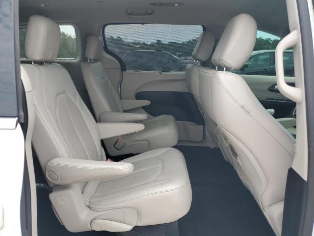 Photo 11 from auction – 2018 CHRYSLER PACIFICA T with VIN 2C4RC1BG5JR107454