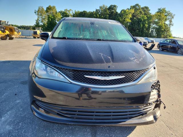 Photo 5 from auction – 2017 CHRYSLER PACIFICA T with VIN 2C4RC1DG1HR565547