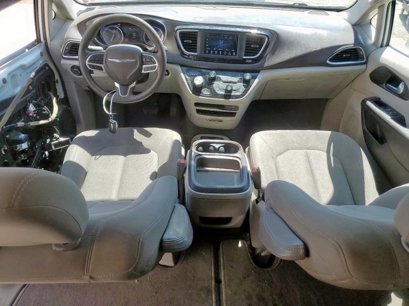 Photo 8 from auction – 2018 CHRYSLER PACIFICA T with VIN 2C4RC1FG5JR117055