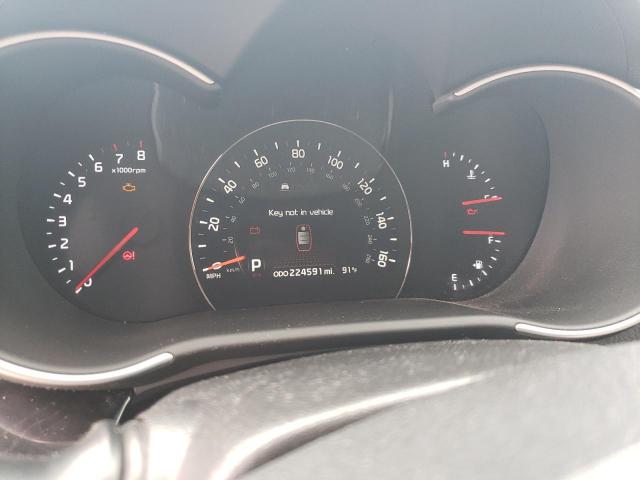 Photo 9 from auction – 2015 KIA SORENTO SX with VIN 5XYKWDA71FG565404