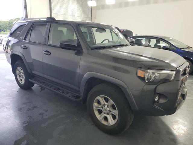 Photo 4 from auction – 2023 TOYOTA 4RUNNER SE with VIN JTEMU5JR2P6144586