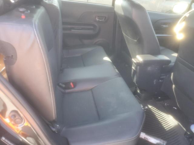 Photo 10 from auction – 2017 TOYOTA PRIUS C with VIN JTDKDTB36H1592564
