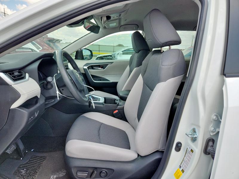 Photo 7 from auction – 2024 TOYOTA RAV4 XLE with VIN 2T3W1RFV8RC277973