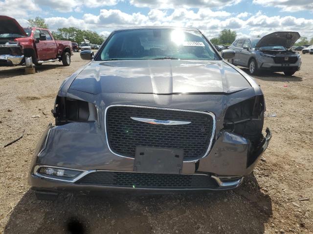 Photo 5 from auction – 2018 CHRYSLER 300 TOURIN with VIN 2C3CCARG8JH276115