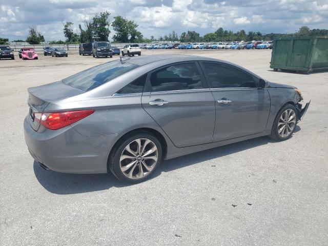 Photo 3 from auction – 2013 HYUNDAI SONATA SE with VIN 5NPEC4AB8DH748752