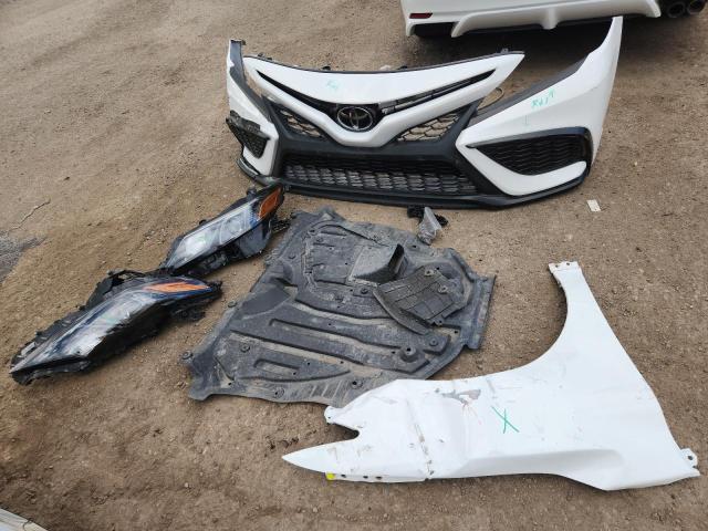 Photo 12 from auction – 2022 TOYOTA CAMRY SE with VIN 4T1T11AK2NU075715