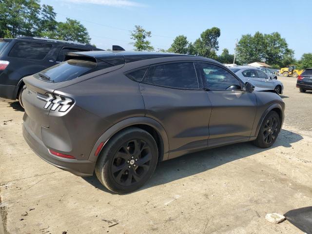 Photo 3 from auction – 2022 FORD MUSTANG MACH-E PREMIUM with VIN 3FMTK3SU2NMA43621