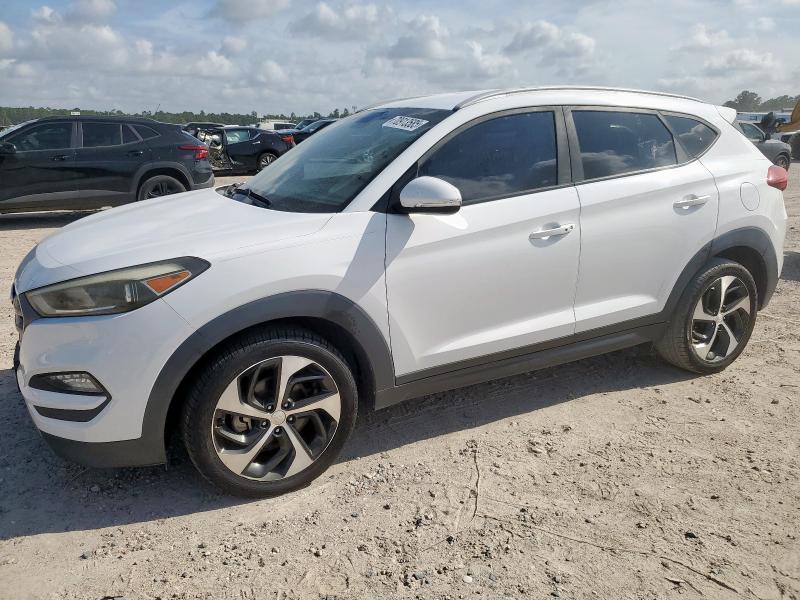 HYUNDAI TUCSON LIM 2016 with VIN KM8J33A21GU161016 - Photo from auction