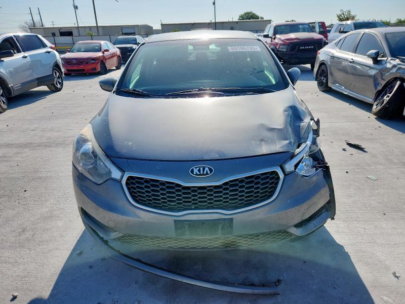 Photo 5 from auction – 2016 KIA FORTE LX with VIN KNAFX4A61G5541634