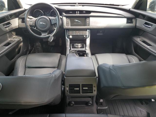 Photo 8 from auction – 2017 JAGUAR XF PREMIUM with VIN SAJBD4BV6HCY46688
