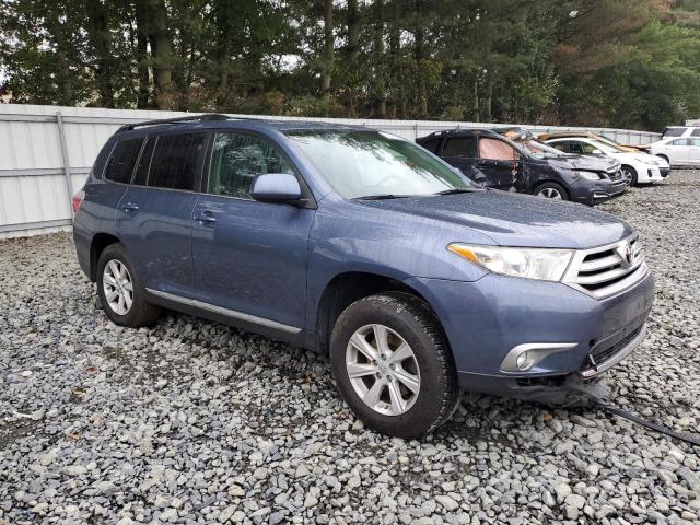 Photo 4 from auction – 2013 TOYOTA HIGHLANDER with VIN 5TDBK3EH2DS196951
