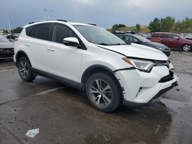 Photo 4 from auction – 2018 TOYOTA RAV4 ADVEN with VIN JTMRFREV5JD226625