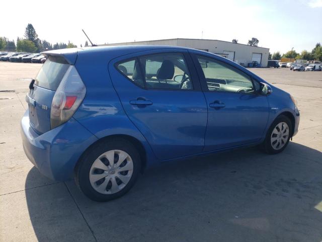Photo 3 from auction – 2012 TOYOTA PRIUS C with VIN JTDKDTB39C1007386