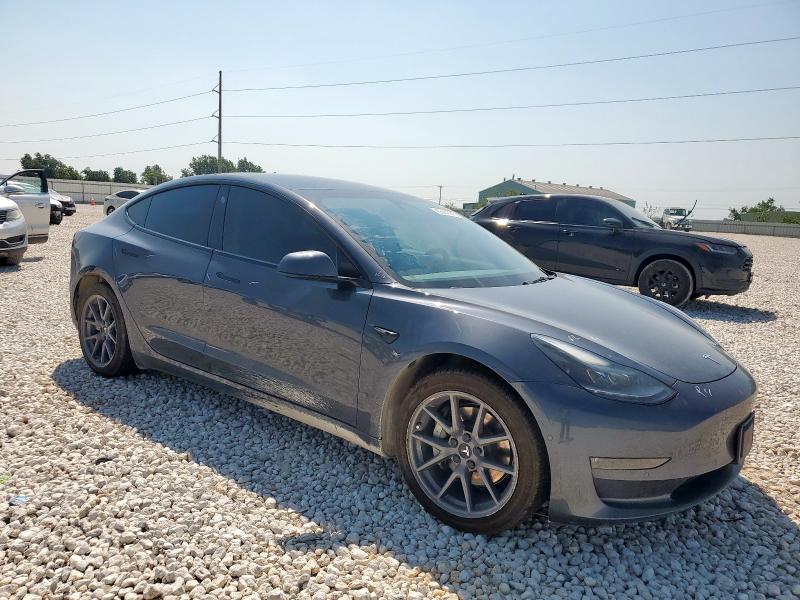 Photo 4 from auction – 2022 TESLA MODEL 3 with VIN 5YJ3E1EB2NF199415