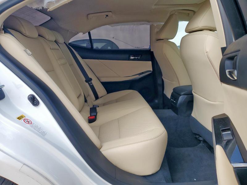 Photo 11 from auction – 2015 LEXUS IS 250 with VIN JTHBF1D20F5068446